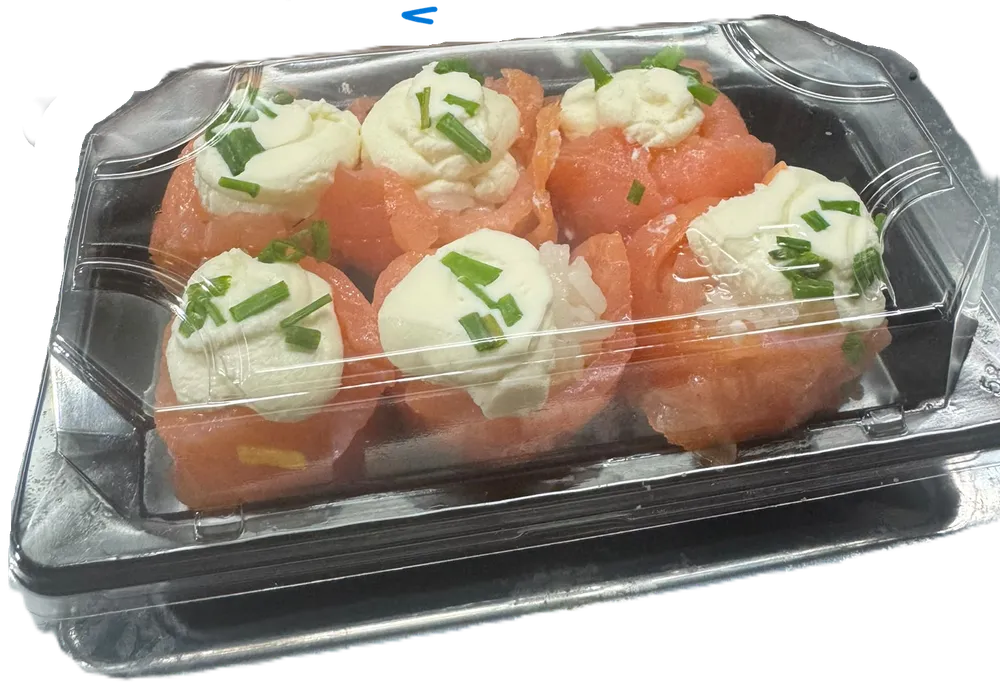 Sushi takeaway: caixa de joes de salmão com cream cheese